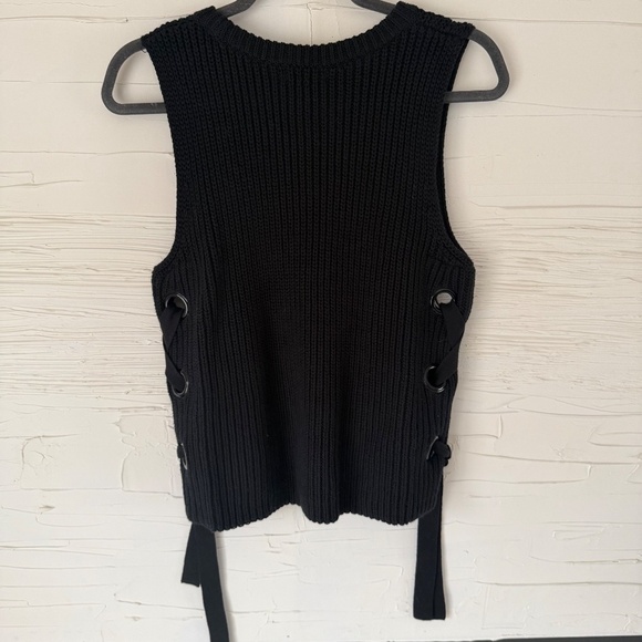 NWT! Reitmans Knit Vest | Size Small | Black with Side Tie-Ups - Picture 4 of 8